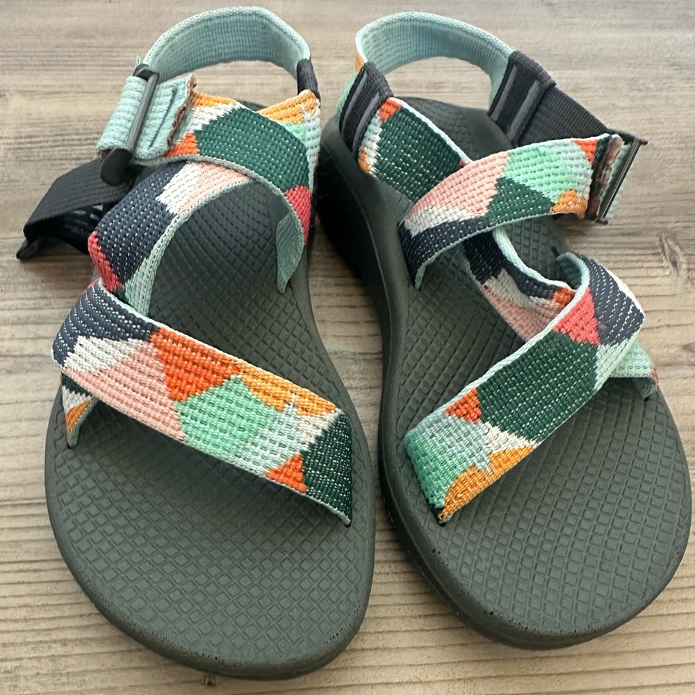 Chaco waterproof sandals womens size 6